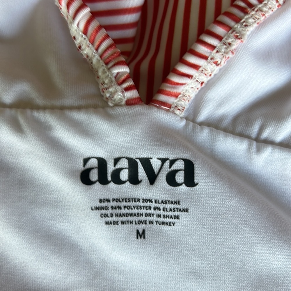 Aava one piece - Picture 6 of 6